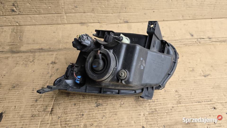 Suzuki Ignis MH Subaru G3X Justy lampa reflektor Legnica sprzedam