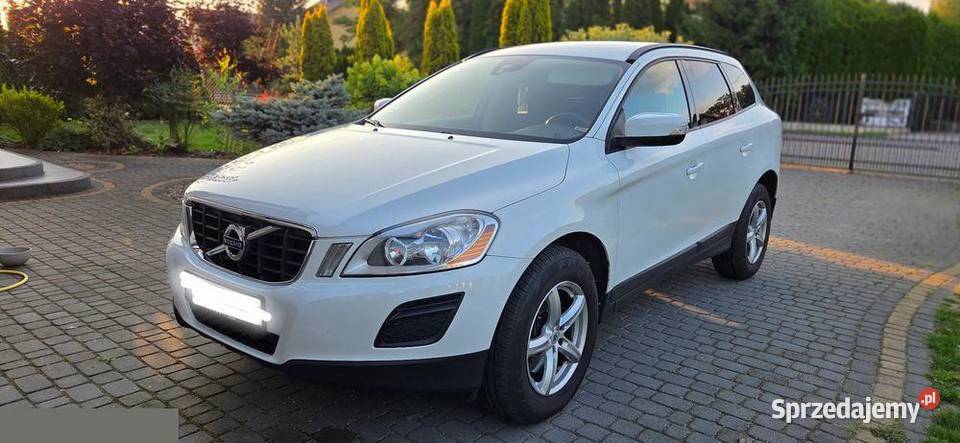 Volvo XC 60 D3 Momentum 163 2013r mazowieckie Zaręby Kościelne sprzedam