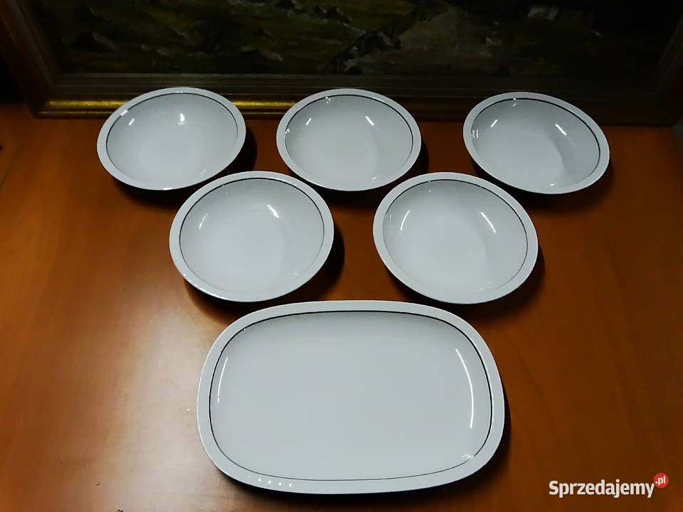 Zestaw porcelany stołowej marki Ulsterling Biłgoraj