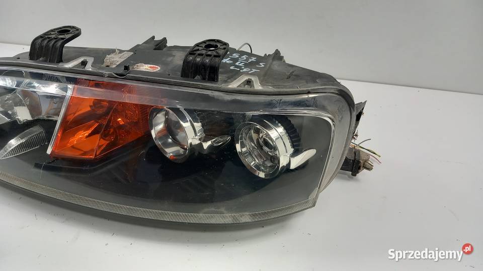 FIAT PUNTO II FL LAMPA PRZÓD LEWA SOCZEWKA osobowe Zbierkowo