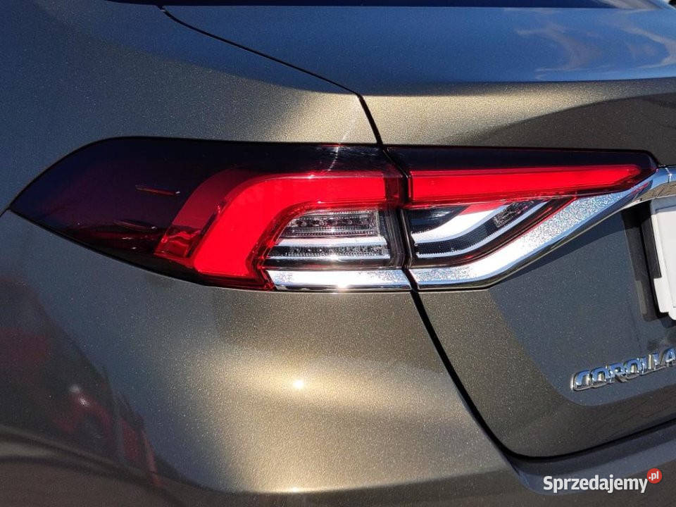 Toyota Corolla 2019r Salon Kamera Grzane fotele nieuszkodzony wielkopolskie Poznań