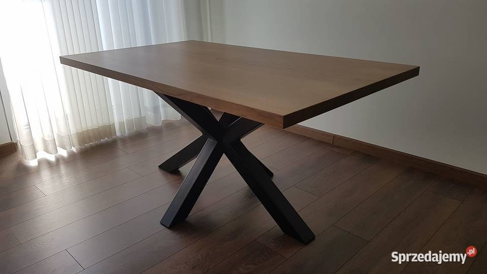 Stół do salonu, stół loftowy, stół z podstawa stalową