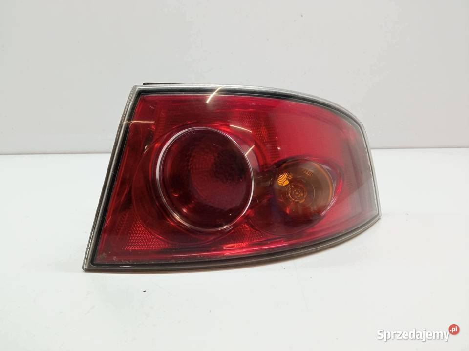 LAMPA TYŁ PRAWA EU Seat Ibiza III 20022008