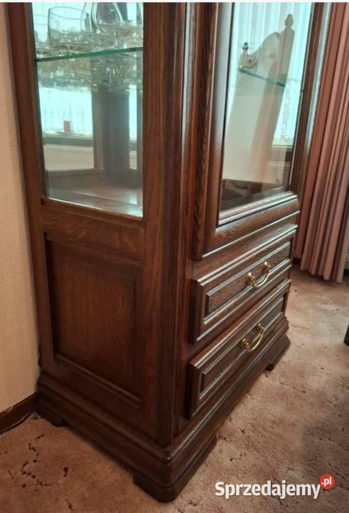 Witryna dębowa z szufladami lustrem Zamość sprzedam