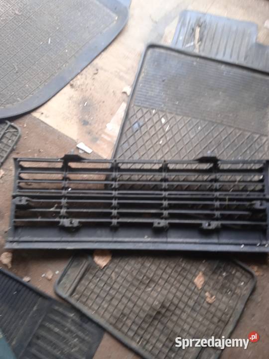 GRILL ATRAPA KRATKA CHŁODNICY NISSAN URVAN Pozostałe Ozorków sprzedam