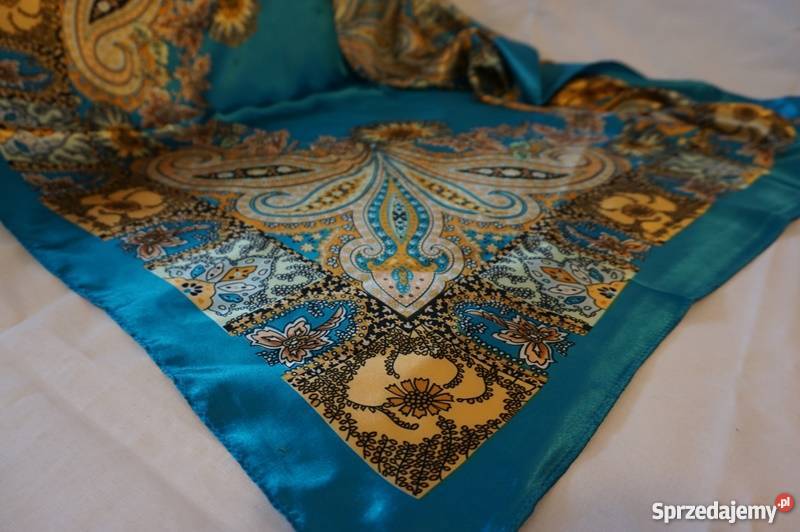 Chustaapaszka zielono złota w stylu HERMES Dla kobiet