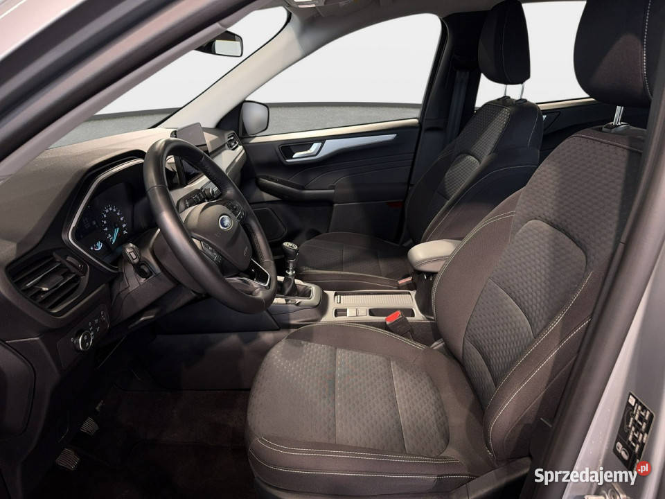 Ford Kuga VAT 23 15 150 M6 2024 r przebieg 31 światła przeciwmgielne Myślenice sprzedam