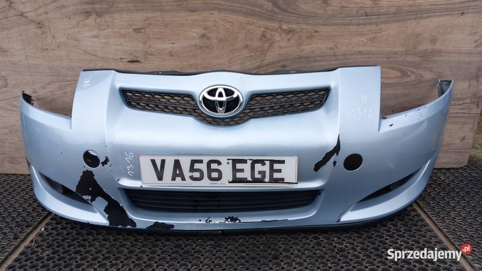 TOYOTA AURIS I ZDERZAK PRZÓD 8S1 HALOGEN wielkopolskie Zbierkowo