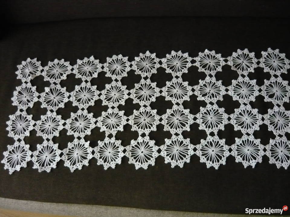 serweta wykonana szydełkiem