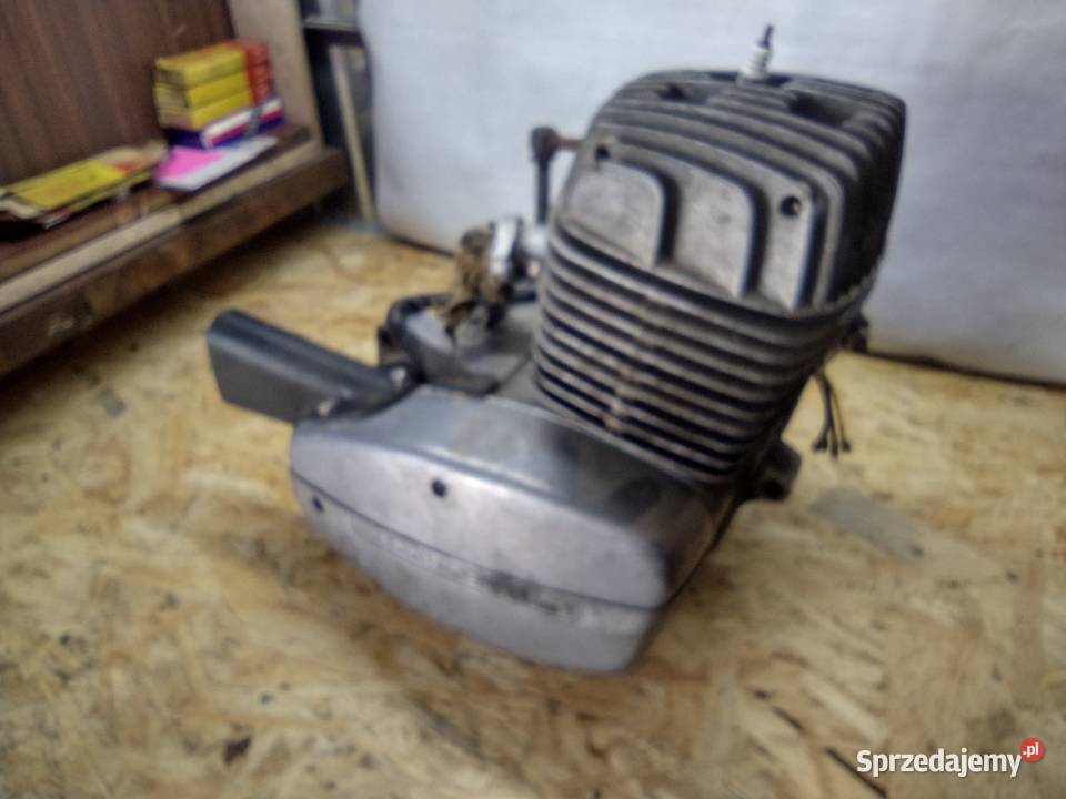 Fabryczny silnik WSK 175 060 ZMD PRL podkarpackie Łańcut