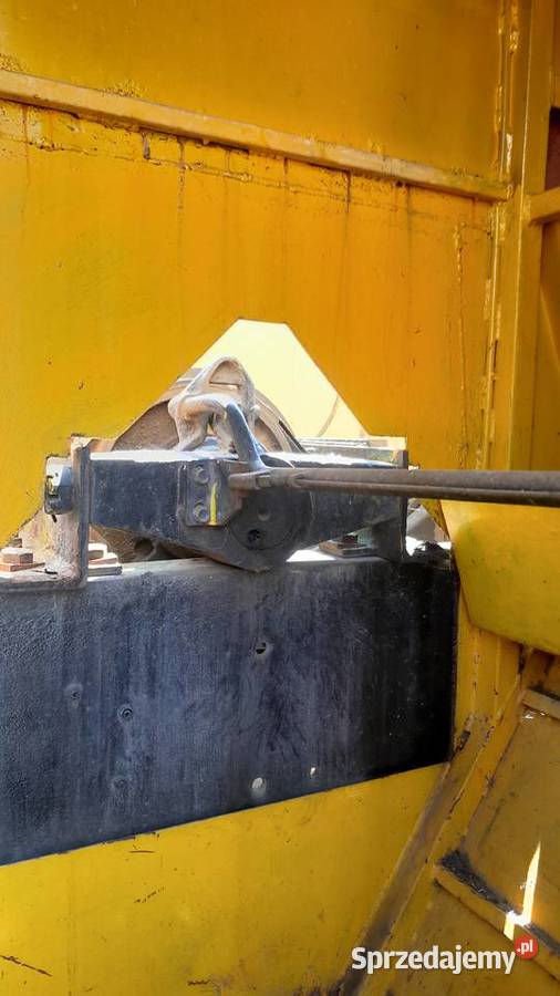 KRAZ 255B Samochód specjalny pomoc drogowa Legnica