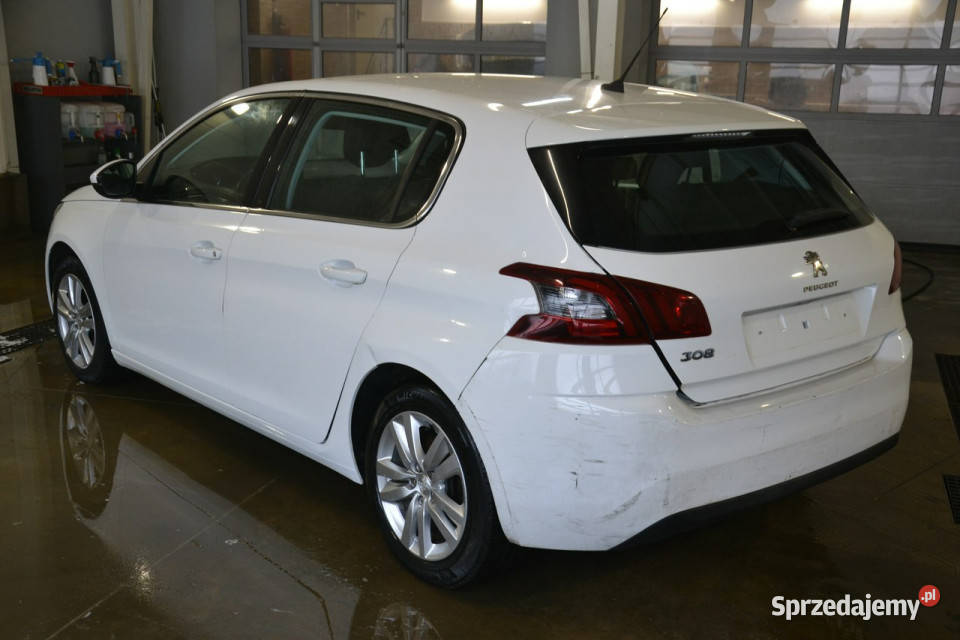 Peugeot 308 12 benzyna 130 automat full led uszkodzony Kęty