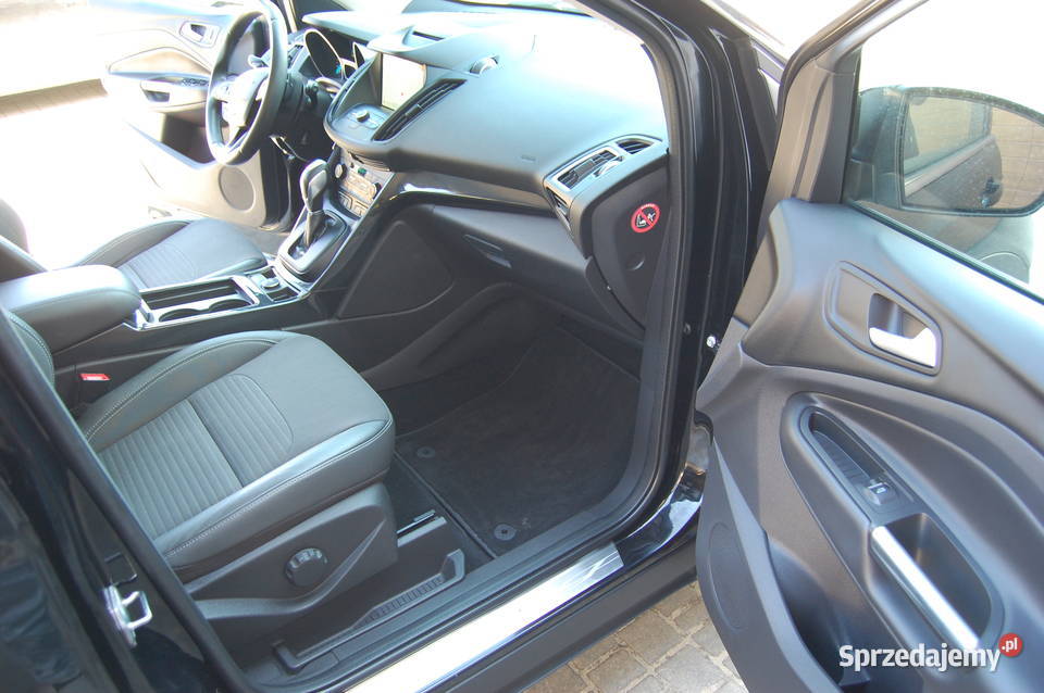 Kuga 4x4 20TDCI 150 KeylessGo ElKlapa Navi Alu Załom
