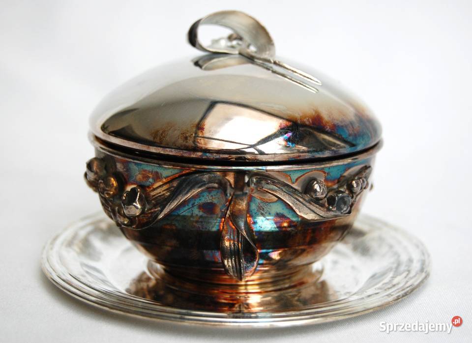 Posrebrzana cukiernica platerowana srebrem lubelskie