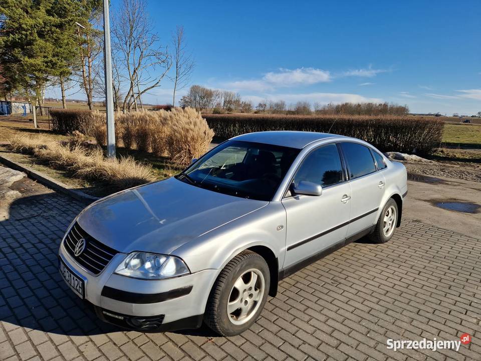 Volkswagen Passat B5FL 19TDI 2002r radio Passat Bełżyce
