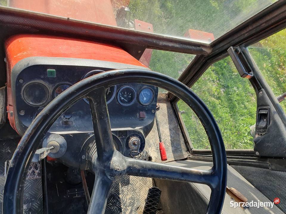 Ciągnik Zetor 7011 wspomaganie