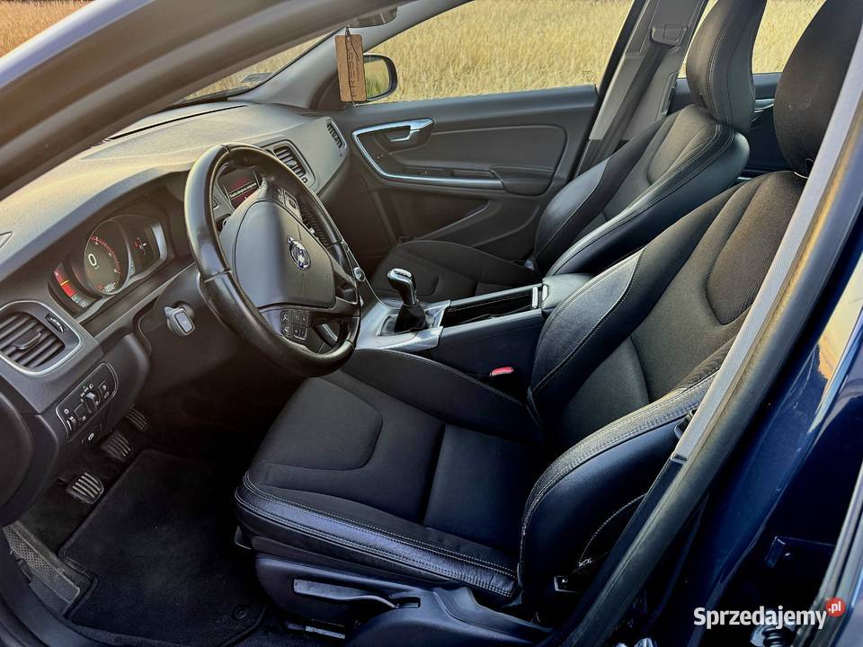 Volvo S60 II Polift D4 DriveE bluetooth Koło