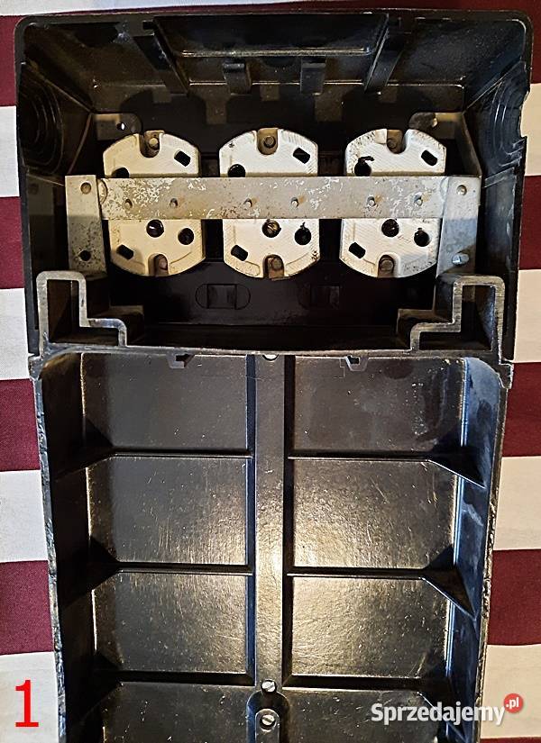 Tablica bezpiecznikowa trójfazowa bakelitowa