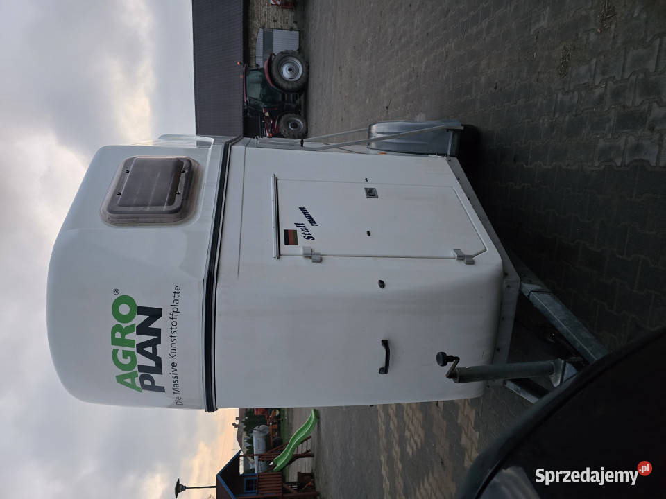 Przyczepa do przewozu koni zwierząt BLOMERT T2 mazowieckie Tymianki-Skóry