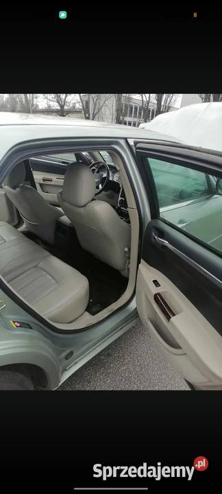 Chrysler 300 c 27 benzyna uszkodzony silnik 300C Zielona Góra