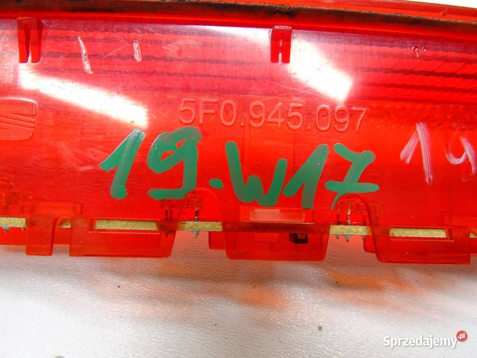 LAMPA ŚWIATŁO TRZECI STOP STOPU SEAT LEON III 5D