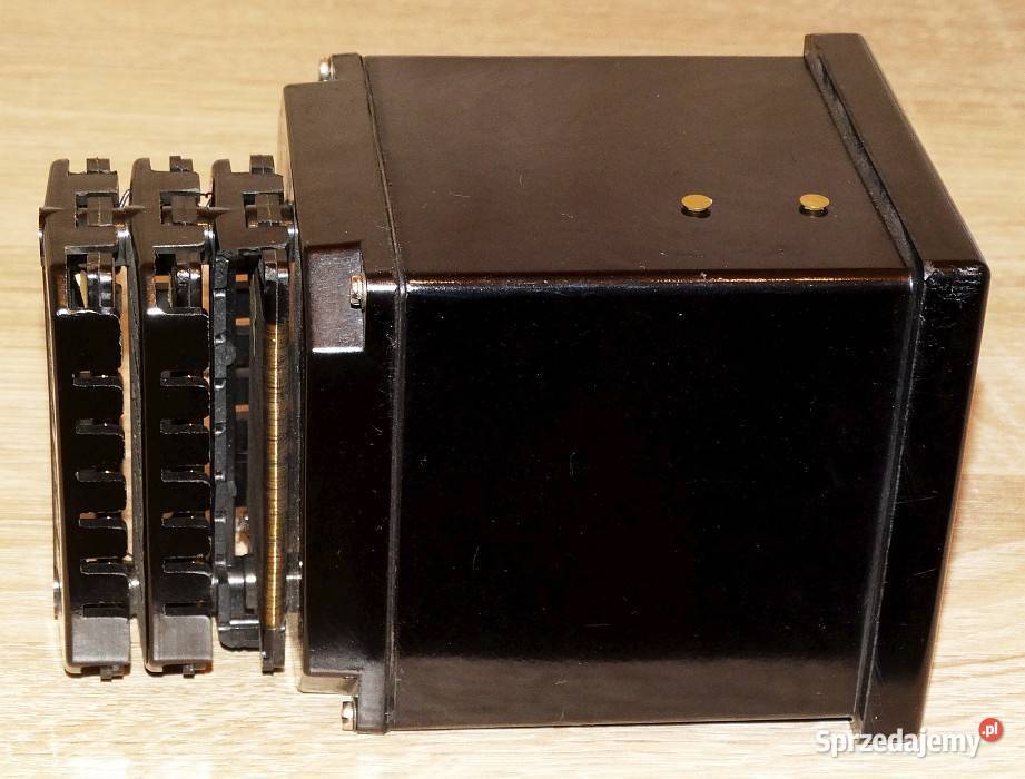 Miernik analogowy woltomierz tablicowy E40 400 Gliwice