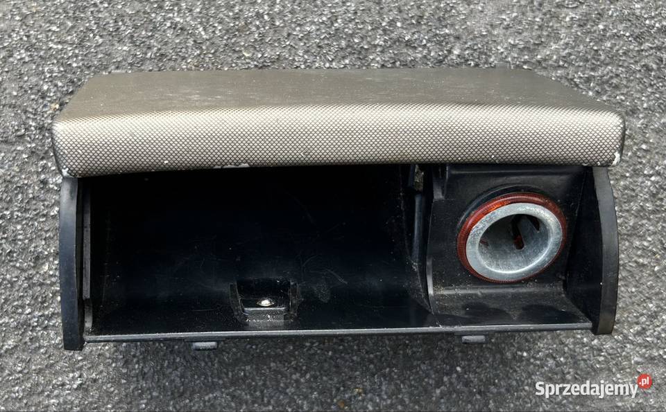 Popielniczka z zapalniczką passat b5 Małaszewicze Małe