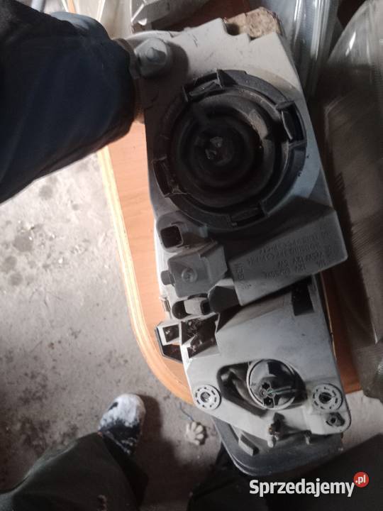 Lampy przednie Mazda 323 osobowe Wyszków