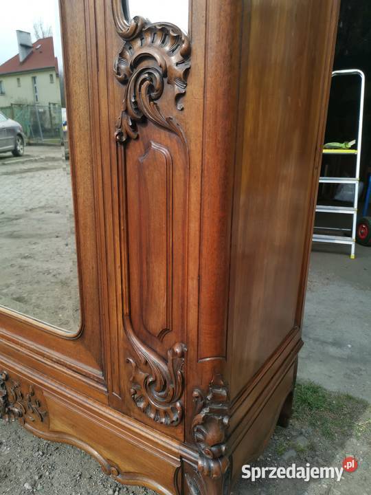 Pięknie rzeźbiona francuska szafa pałacowa Wałbrzych