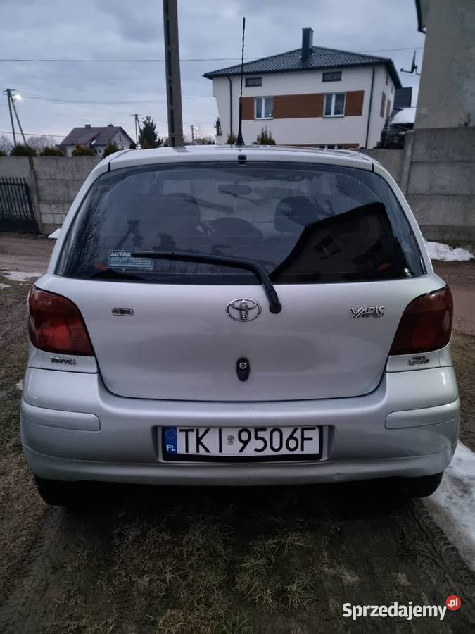 Toyota yaris 14 D4D 270000km