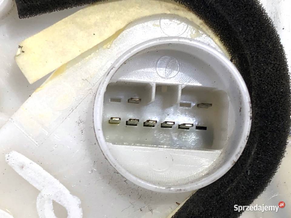 ZAMEK DRZWI PRAWY PRZÓD OPEL AGILA Hatchback