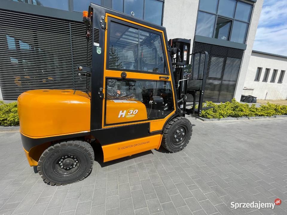 Nowy Wózek widłowy 3T duplex kabina diesel Poniatowa sprzedam