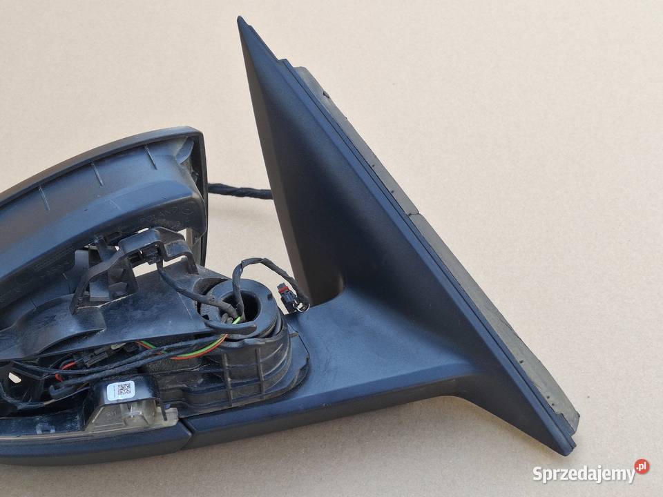 SKODA KODAIQ LUSTERKO ZEWNĘTRZNE PRAWE 10PIN Bieleń