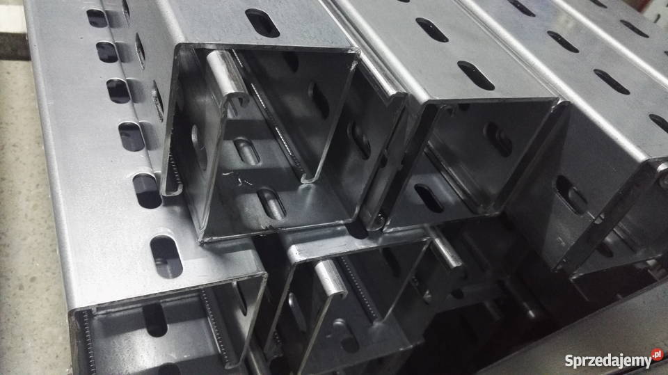 Ceownik 100x100 gr 3mm 6 mb ocynk 287 netto Produkcja Kozienice