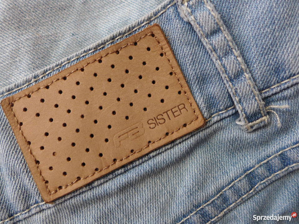 VINTAGE jeansowe krótkie spodenki szelki Warszawa