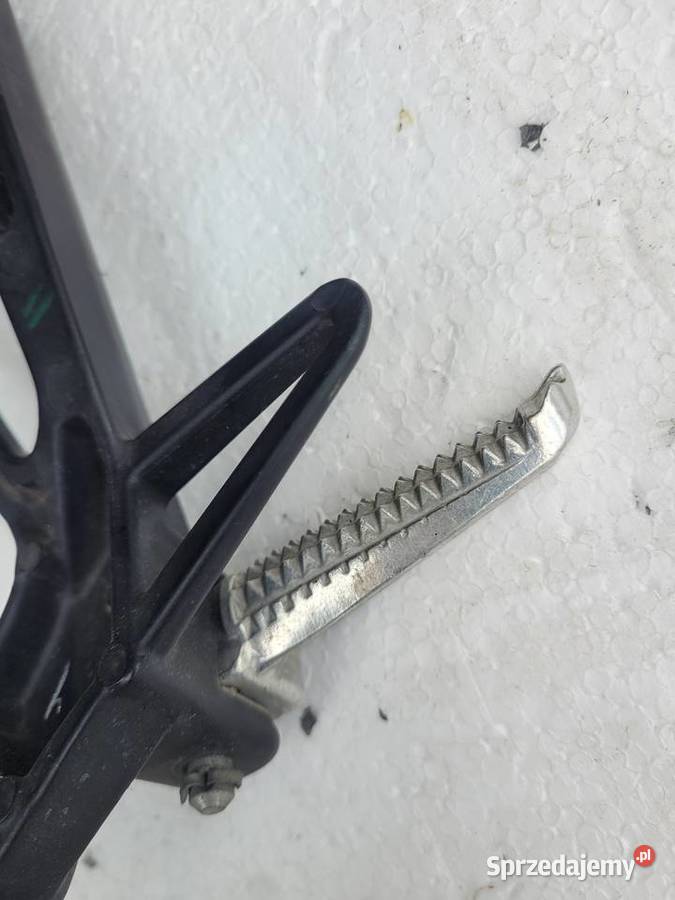 YAMAHA R3 R 3 1924 SET PODNÓŻEK PASAŻERA Nowy Tomyśl