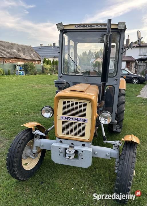 Ciągnik Ursus c330 Strachówka