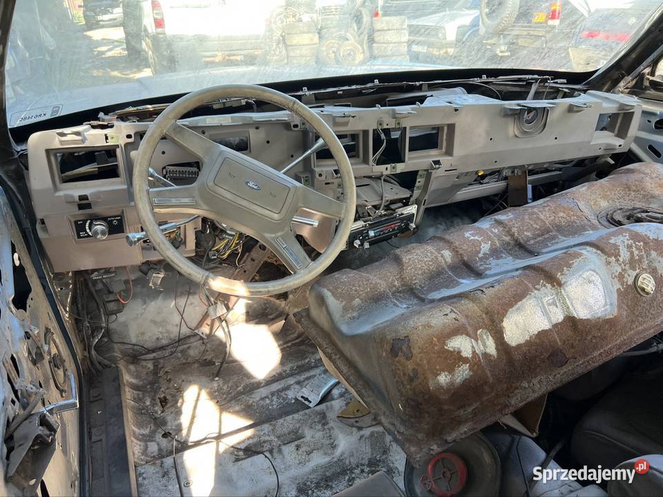 Ford LTD crown Victoria 50V8 1989 Warszawa sprzedam