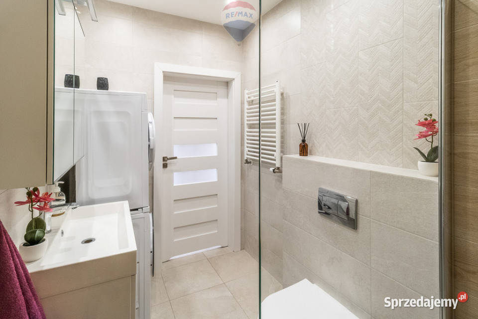 3 pokoje 70 m 2 balkony garaż Centrum łódzkie