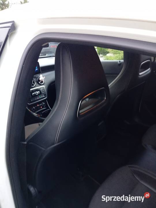 Mercedes A 180 2013 16 benzyna Myślibórz sprzedam
