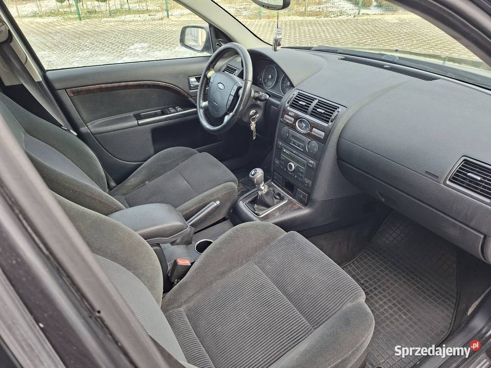 Ford Mondeo Wersja Ghia 20 TDCI 6 Biegow