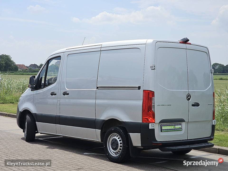 MercedesBenz SPRINTER 311 L1H1 2xZijdeur Mbux Rok produkcji 2020