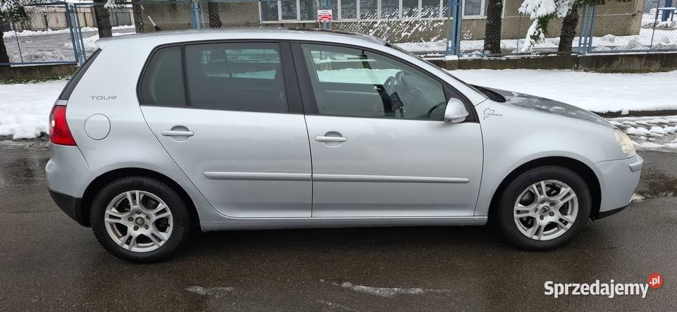 VW Golf V 2007r 16 MPI z gazem Bogata wersja klimatyzacja Rzeszów