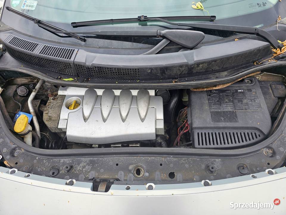 Renault Scenic II 16 benzyna niski przebieg Łódź