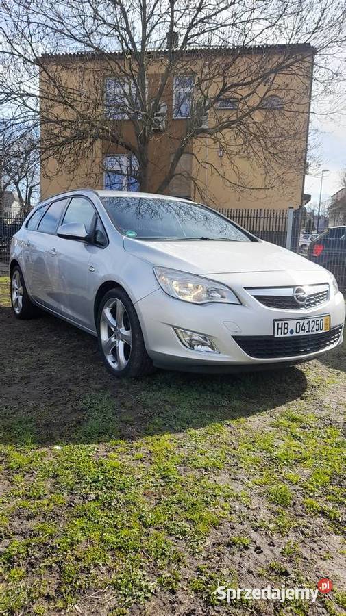 Opel Astra 14 turbo 20011 Tomaszów Lubelski sprzedam