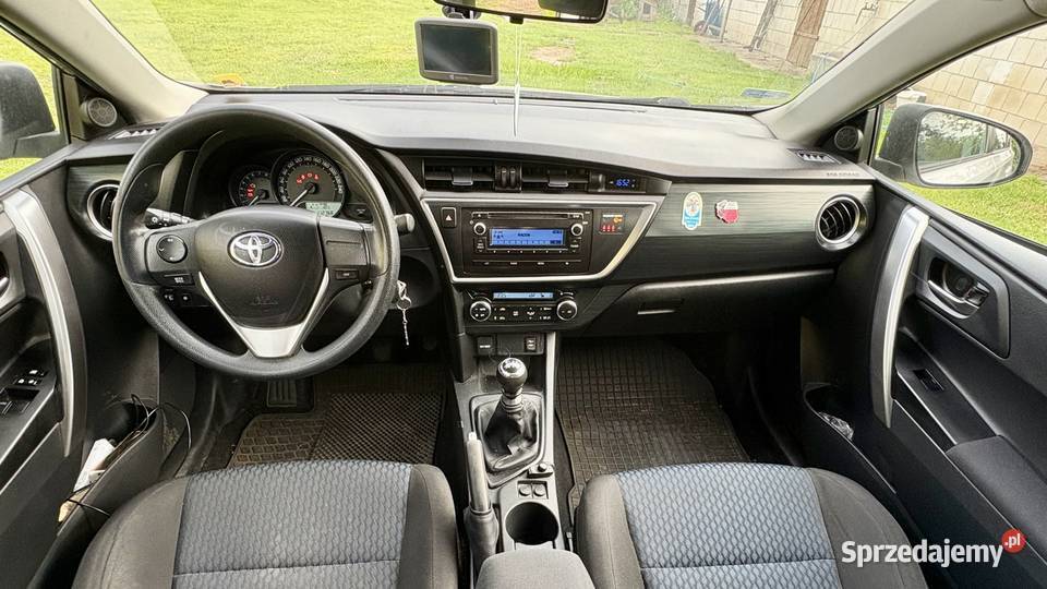 Toyota Auris Radom