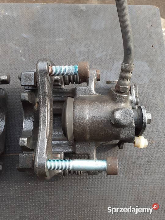 Zacisk hamulcowy tylny audi A4 B5 Quattro 98 000 Stara Wieś sprzedam