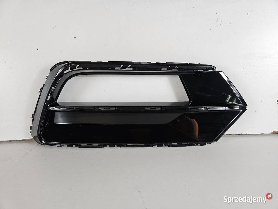 VW PASSAT B8 RLINE KRATKA PRAWA ZDERZAKA PRZÓD Międzychód