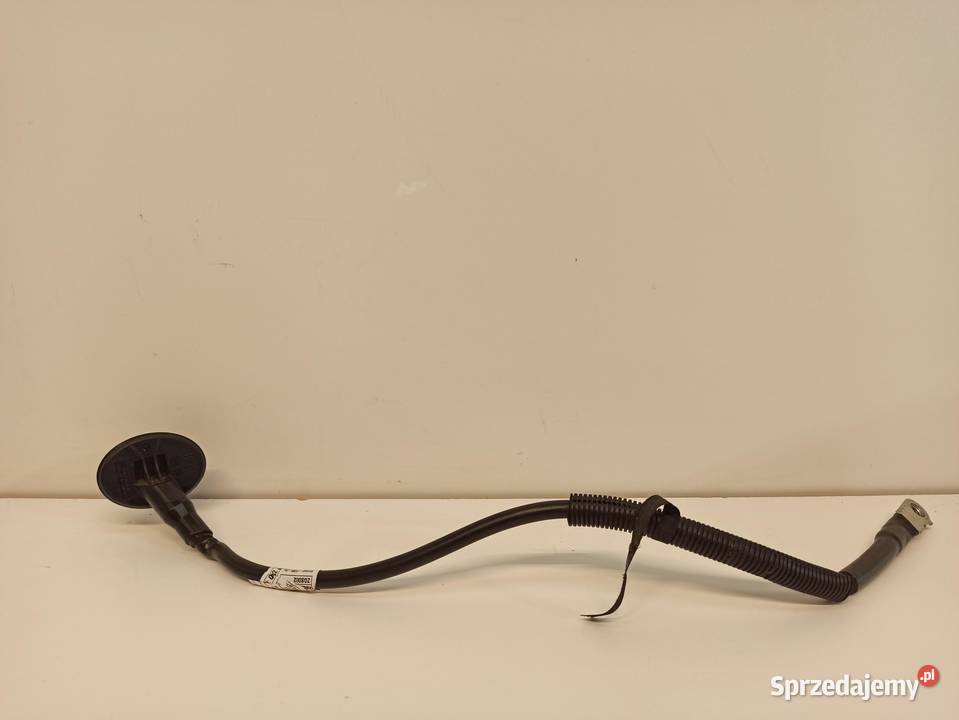 MERCEDES W205 PRZEWÓD AKUMULATORA A2055408012 osobowe