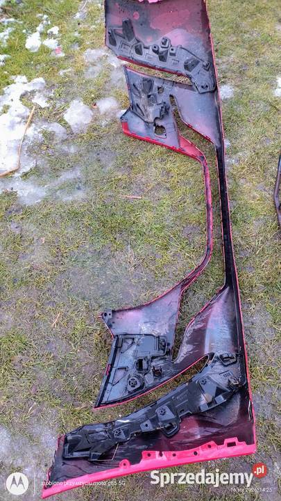 Zderzak przedni wersja z PDC Peugeot 208 2 2021r